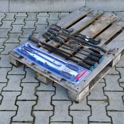 Ca. 17x (slagvaste) koevoet – kavel bij Onlineveilingmeester, Raalte