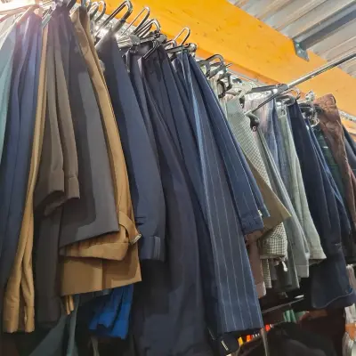Ca. 60x Pantalons, heren – kavel bij Onlineveilingmeester, Drachten