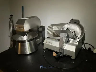 Keukenrobot JOACHIM GORLICH met snijmachine GGMGASTRO – kavel bij VH Auctions