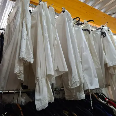 Ca. 28x Barok wit onderkleding – kavel bij Onlineveilingmeester, Drachten