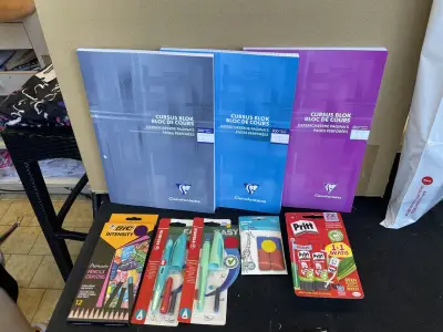 Set kantoor/schoolmateriaal – kavel bij Openbare Verkopen, Brugge