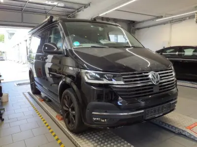 Volkswagen T6.1 California Ocean 2.0 TDI DSG Navi AHK Küche Kamera – kavel bij BAS World Auctions, Veghel