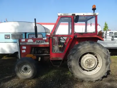 Tractor Massey Ferguson – kavel bij Openbare Verkopen, Anzegem