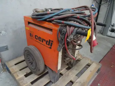Verrijdbaar lasapparaat Cerdi – kavel bij Openbare Verkopen, Anzegem