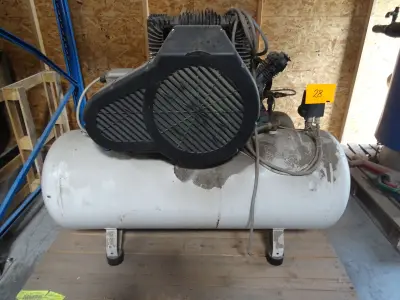 Compressor Chinook – kavel bij Openbare Verkopen, Anzegem