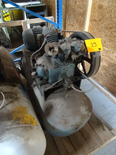 Compressor – kavel bij Openbare Verkopen, Anzegem