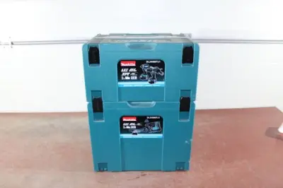 Makita DLX4090TJ1 Combopack – kavel bij Openbare Verkopen, Ruddervoorde