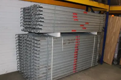 15 x Altrad multid.steigervloer – kavel bij Openbare Verkopen, Ruddervoorde