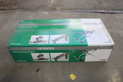 Hitachi onderstel voor afkortzaagmachines – kavel bij Openbare Verkopen, Ruddervoorde