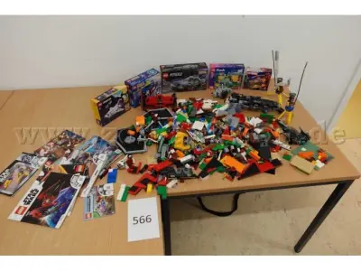 7 teilig; Lego Bausätze und 3 Kg Legobausteine – kavel bij Zoll-Auktion, Hamburg
