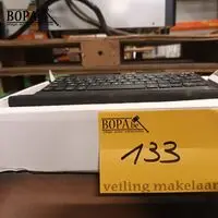 Klavier voor tablet – kavel bij BOPA Auctions, Ieper