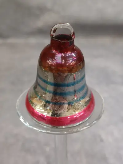 Vintage glazen Ajeko kerstklokje – kavel bij De Kringwinkel, Gent
