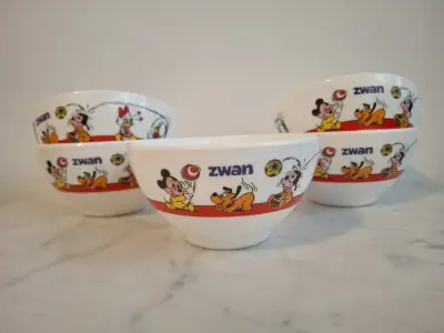 Set van 5 Vintage Arcopal Disney Babies kommetjes – kavel bij De Kringwinkel, Herzele