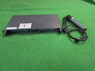 Dual receiver met handheld Mic Sennheiser EW550 – kavel bij Auctim, Aartselaar