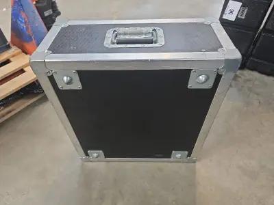Draagbare flight case 19” NN – kavel bij Auctim, Aartselaar