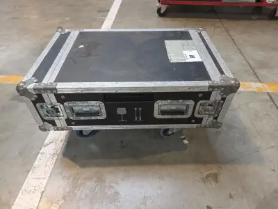 Verrijdare flightcase NN – kavel bij Auctim, Aartselaar