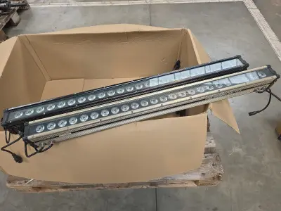 (5x) Diverse led bars showtec Bar24-3 – kavel bij Auctim, Aartselaar