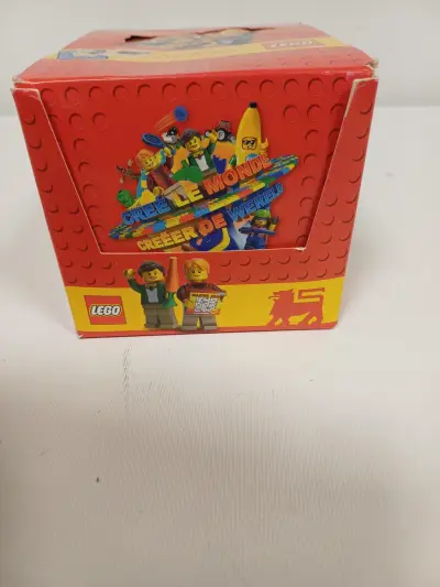 LEGO verzamelkaarten displaybox - "Creëer de Wereld" – kavel bij De Kringwinkel, Ronse