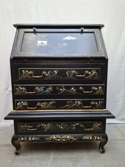 Chinoiserie secretaire – kavel bij De Kringwinkel, Ronse