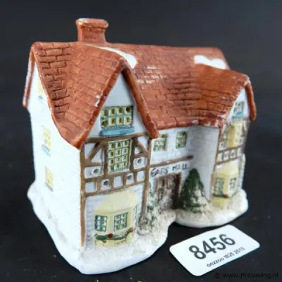 Winter/Kersthuisje – kavel bij ProVeiling