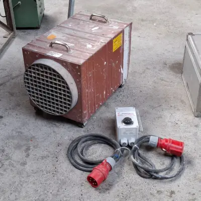 Bouwkachel met thermostaat Dikair, DE 65 – kavel bij Onlineveilingmeester, Smilde