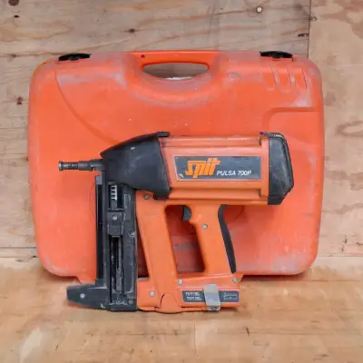 Accu gas tacker Spit, Pulsa 700P – kavel bij Onlineveilingmeester, Smilde