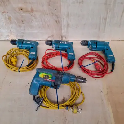 4x Diverse boormachine Makita en Bosch – kavel bij Onlineveilingmeester, Smilde