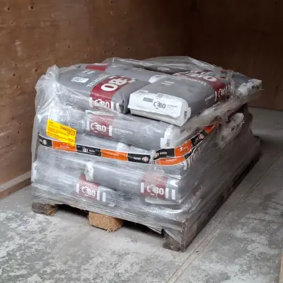 Ca. 27 zak a 25 kilo Betonmortel, Cebo – kavel bij Onlineveilingmeester, Smilde