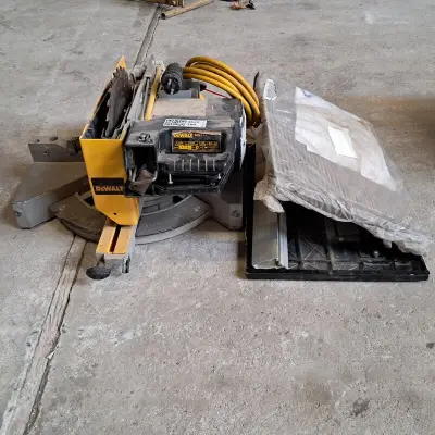 Combinatiezaag DeWalt, DW711, bouwjaar 2002 – kavel bij Onlineveilingmeester, Smilde