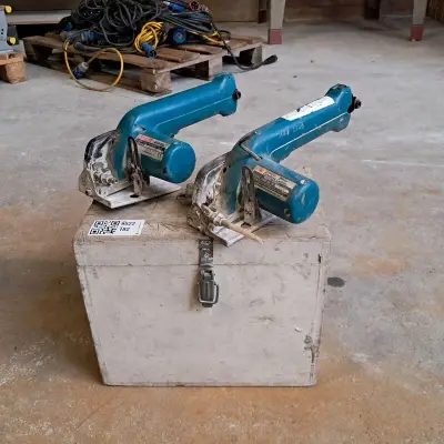 2x Accu tegelzaag Makita, 4190D – kavel bij Onlineveilingmeester, Smilde