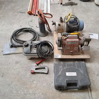 5x Diverse gereedschap, O.a. Black&Decker, Hitachi – kavel bij Onlineveilingmeester, Smilde