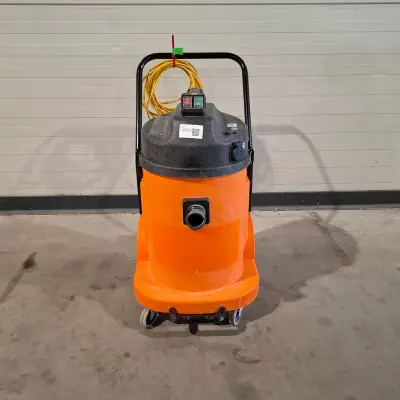 Stofzuiger fijnstof - 40L - 230V, Numatic, NED 900 A, 2018 – kavel bij Onlineveilingmeester, Heerenveen