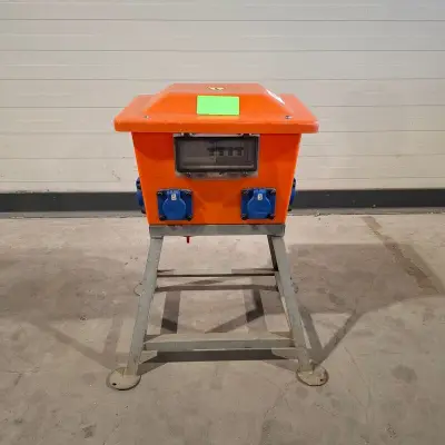 Verdeelkast 32A (32-2/400V, 16-6/230V ), Jäger Direkt, Rondo 32A RA, 2018 – kavel bij Onlineveilingmeester, Heerenveen