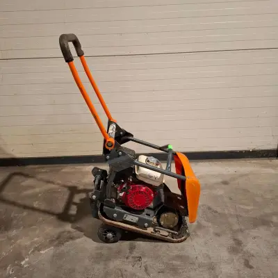 Trilplaat - 16kN - benzine, Altrad Belle, PCX 12/36, 2012 – kavel bij Onlineveilingmeester, Heerenveen