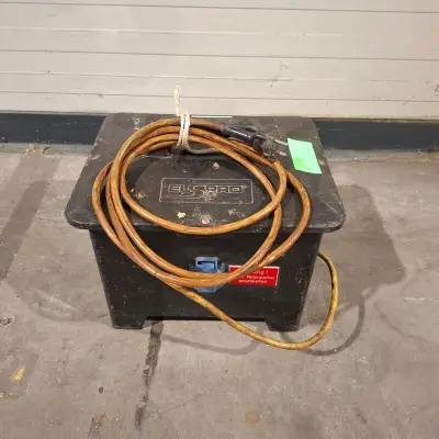 Scheidingstransformator 230V 2500VA, Elspro, Aachen 3980002, 2014 – kavel bij Onlineveilingmeester, Heerenveen