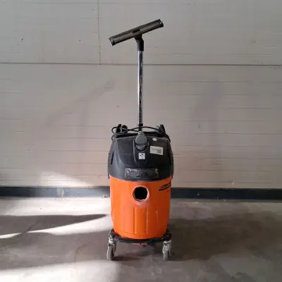 Stof-/waterzuiger - 45L - 230V, Kärcher, NT45/1 Tact, 2014 – kavel bij Onlineveilingmeester, Heerenveen