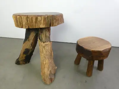Brutalistische Set – Boomstam Bijzettafel & Kruk – kavel bij De Kringwinkel, Heverlee