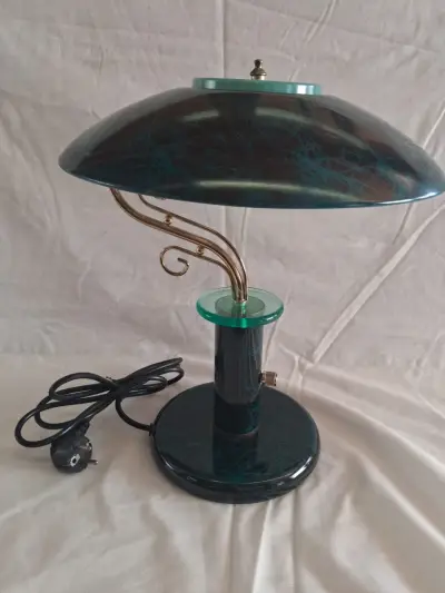 Vintage lamp – kavel bij De Kringwinkel, Ieper