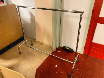 Ca. 10x Kledingrek, zilver – kavel bij Onlineveilingmeester, Damwâld