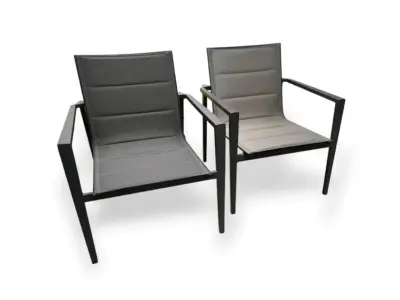 Set van 2 Aurora lounge chairs – kavel bij GSD Auctions, Zoeterwoude