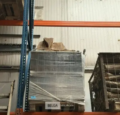 1 Palletbox hard hout – kavel bij Belga Veilingen, Lummen