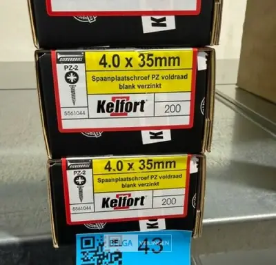 Kelfort spaanplaatschroef 4x35 PZ-2 - voldraad 3x 200st – kavel bij Belga Veilingen, Bree
