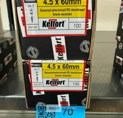 Kelfort spaanplaatschroef 4,5x60 PZ-2 - deeldraad 2x 100st – kavel bij Belga Veilingen, Bree