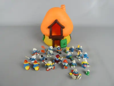 Smurfen huis met Smurfen – kavel bij De Kringwinkel, Diest