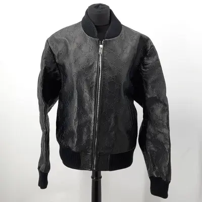 Jas, maat 48, Gucci – kavel bij Domeinen Roerende Zaken, Groningen
