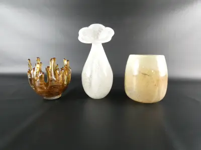 Set van 3 decoratieve glazen vazen – kavel bij De Kringwinkel, Heverlee