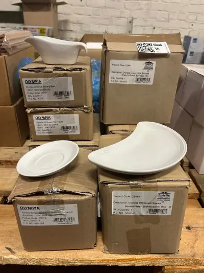 72x Servies w.o. sauskommen, schotels en borden Olympia – kavel bij Onlineveilingmeester, Hoogeveen