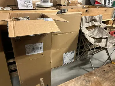 4x Opvouwbare campingstoelen, 1x tafel – kavel bij Onlineveilingmeester, Hoogeveen