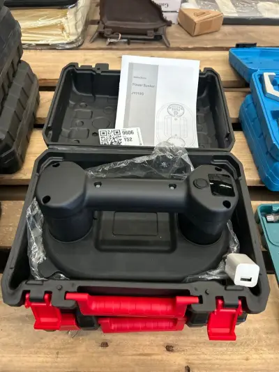 2x Elektrische vacuümzuignap met digitale display in koffer – kavel bij Onlineveilingmeester, Hoogeveen