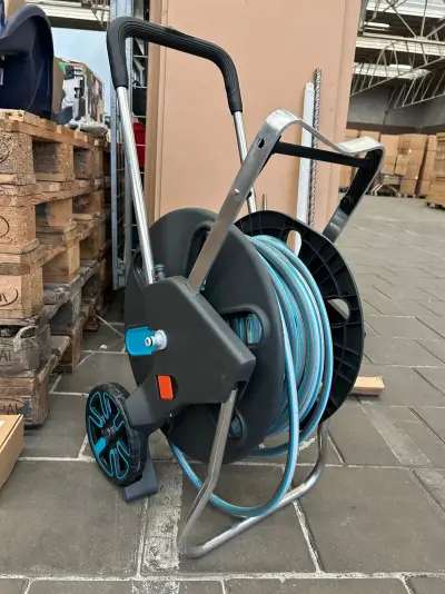 Verrijdbare tuinslanghaspel met tuinslang Gardena – kavel bij Onlineveilingmeester, Hoogeveen
